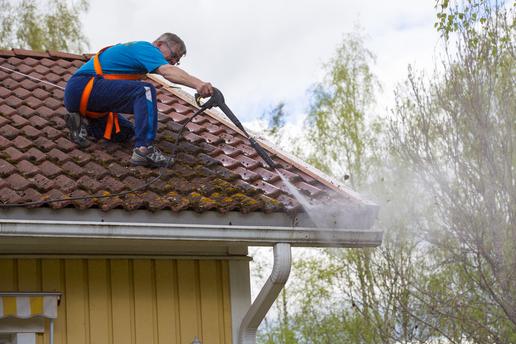 GUTTER CLEANING GUTTER REPAIR BELLEVUE NEBRASKA