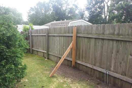 Reliable Fence Repair Service and cost near Utica Nebraska| Lincoln Handyman Services