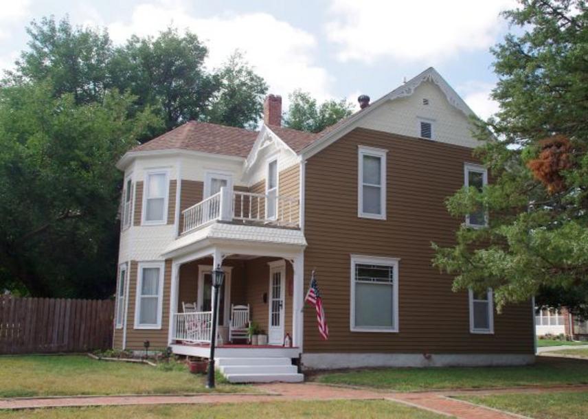 1242-south-d-st