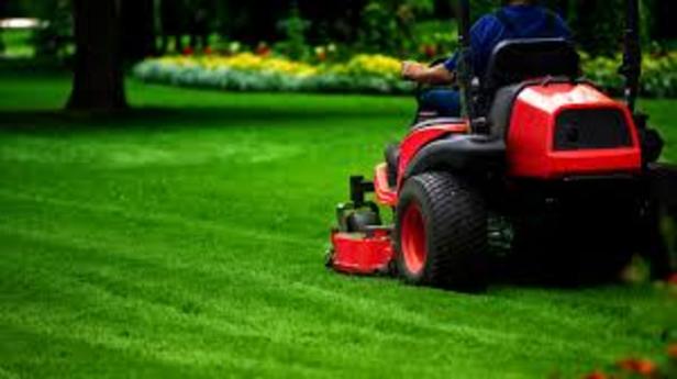Lawn Maintenance Contract Agreement Free Printable Documents Lawn Care Business Lawn Maintenance Lawn Service