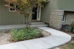 Concrete Walkways & Sidewalks