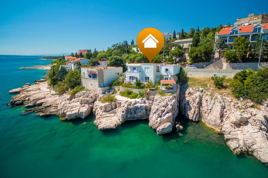 apartments Novi Vinodolski