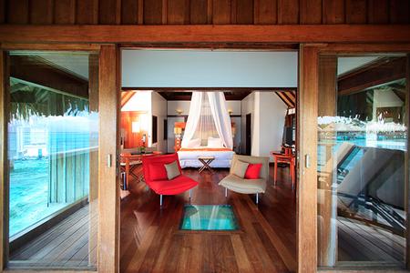 The Sofitel Moorea Ia Ora Beach Resort: Overwater bungalow