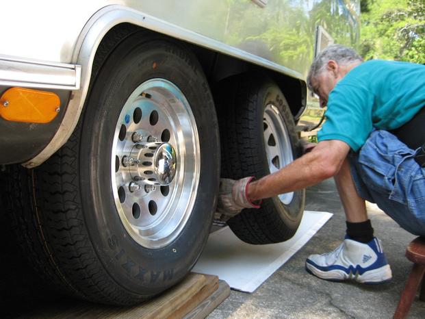 Mobile Tire Repair Services near Omaha NE Council Bluffs IA