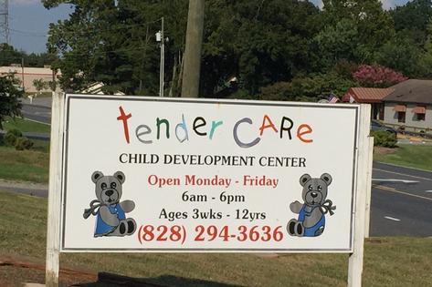 Child care, daycare, Mountain View, Hickory, infants, school age