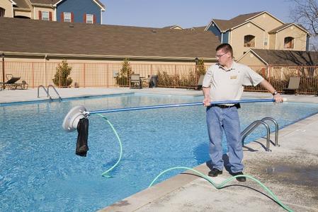 Residential Commercial Pool Maintenance Pool Cleaning Pool Cleaner Swimming Pool Maintenance Service In Las Vegas – McCarran Handyman Services