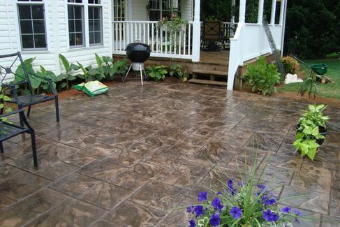 CONCRETE PATIO INSTALLATION SERVICE