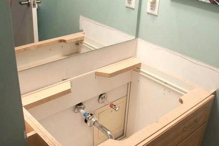 Professional Bathroom Vanity Installation And Repair In Las Vegas NV | McCarran Handyman Services