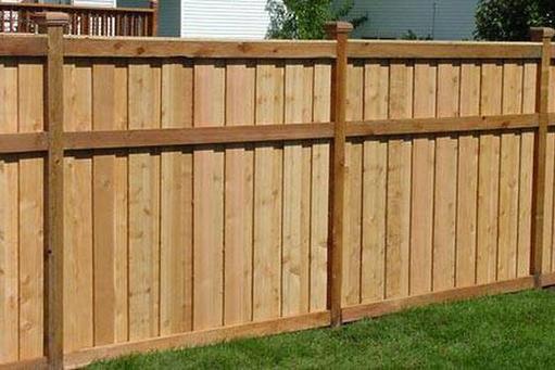 Excellent Wood Fence Contractor in Walton NE | Lincoln Handyman Services