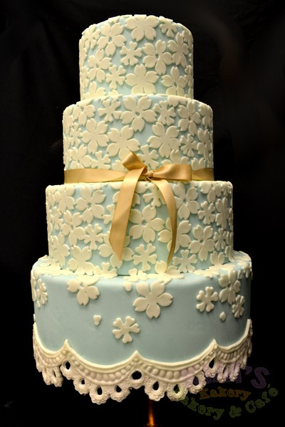 Indianapolis Bakery Kim S Kakery Bakery And Cafe Custom Cake Gallery