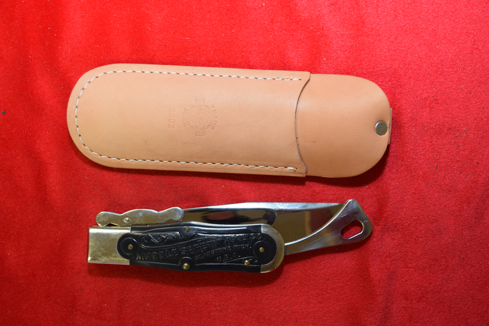 Vintage US Marbles MSA Co. Fish Fishing Safety Folding Knife