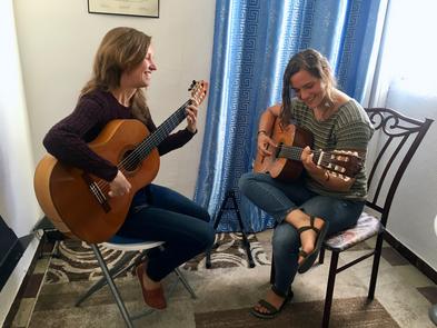 intensive, one-on-one flamenco guitar lessons in Seville