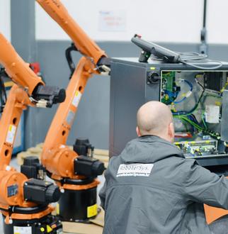 Manutenção preventiva e MTBF de robôs industriais KUKA