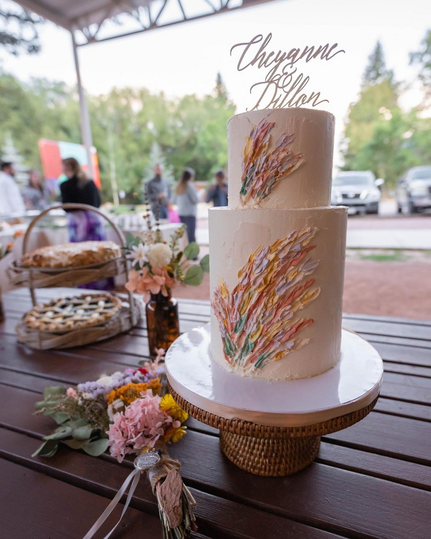 Custom wedding and special occasion cakes in Colorado Springs