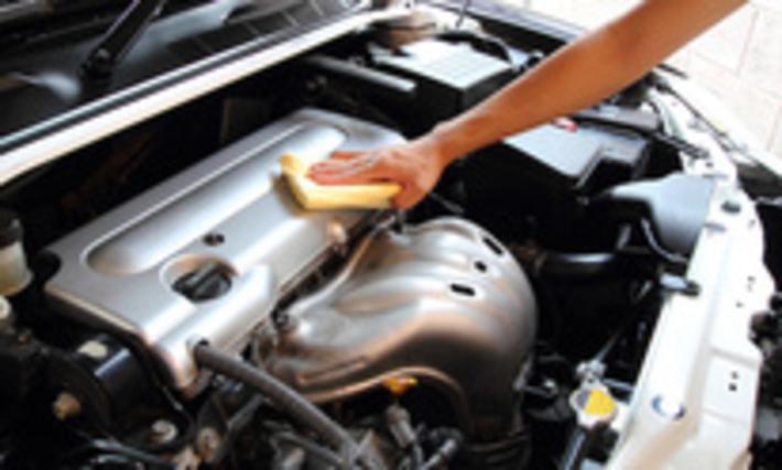 Looking for mobile Transmission Flush Services near Edinburg Mission McAllen Texas? Visit Mobile Mechanic Edinburg McAllen for transmission flush, fill & fluid change service. Our Transmission Flush Services lubricates cools and cleans internal transmission parts. Cost of Transmission Flush Services? Free estimates! Call today for pricing or send us an email. Best mobile mechanic, mobile auto truck repair and roadside assistance services near Edinburg Mission McAllen Texas! REQUEST A QUOTE TODAY. CONTACT US!