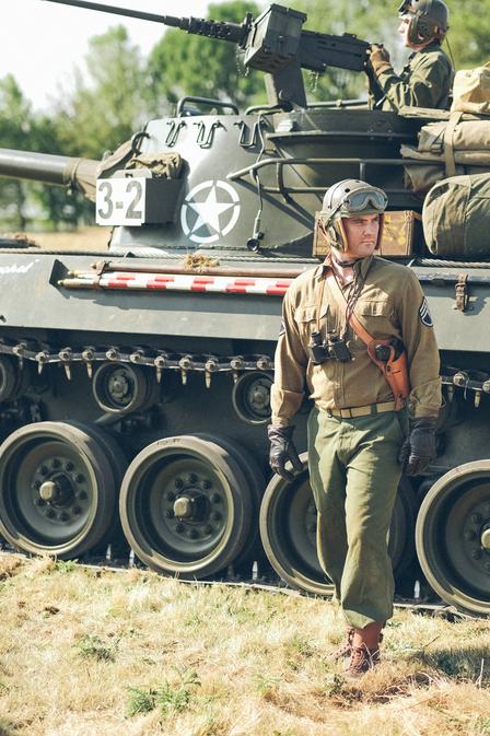 SSgt. Tank commander and Hellcaat in WW2