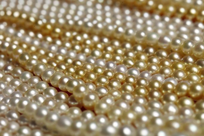 Research on Golden Cultured Pearls - SSEF