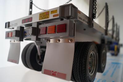 Scale truck model