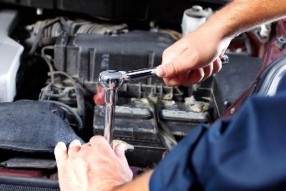 Transmission Repair and Maintenance Services | Mobile Auto Truck Repair Omaha