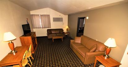 The FairBridge Inn & Suites - Kellogg Reservations: Rooms to go credit card