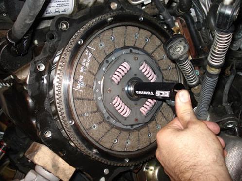 CLUTCH REPAIR AND REPLACEMENT SERVICES