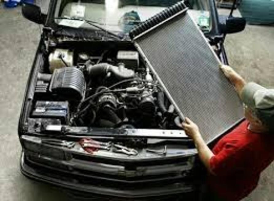 Radiator Repair Replacement Services and Cost in Omaha NE| FX Mobile Mechanic Services