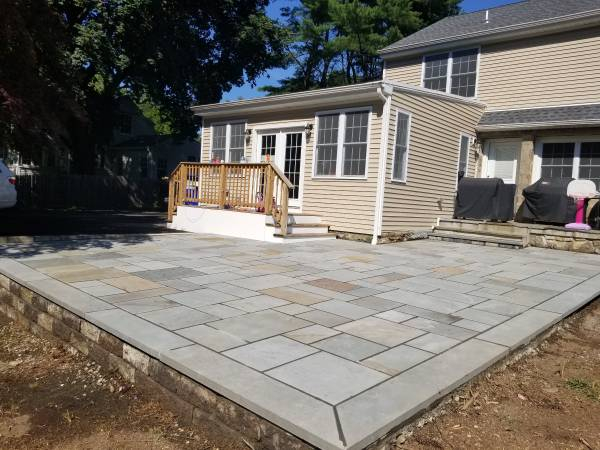 Bluestone Full-Color Flagstone