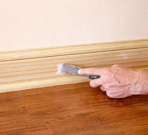 TRIM & BASEBOARD PAINTING SERVICE