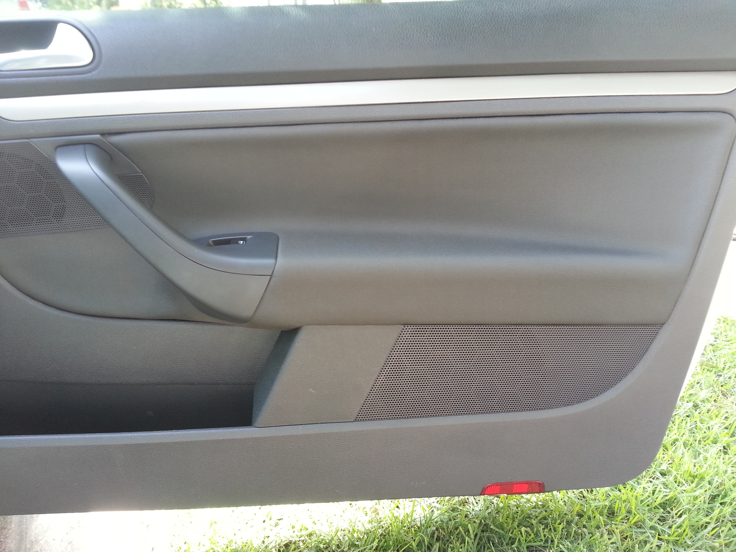 Mk5 gti door deals panel