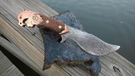 DIY Viking Dragon Head Shipwreck Knife. www.DIYeasycrafts.com