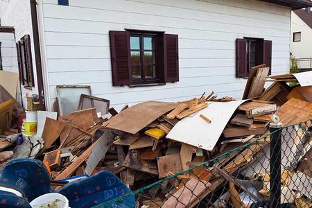 Local Real Estate Junk Removal Service in Lincoln NE | LNK Junk Removal