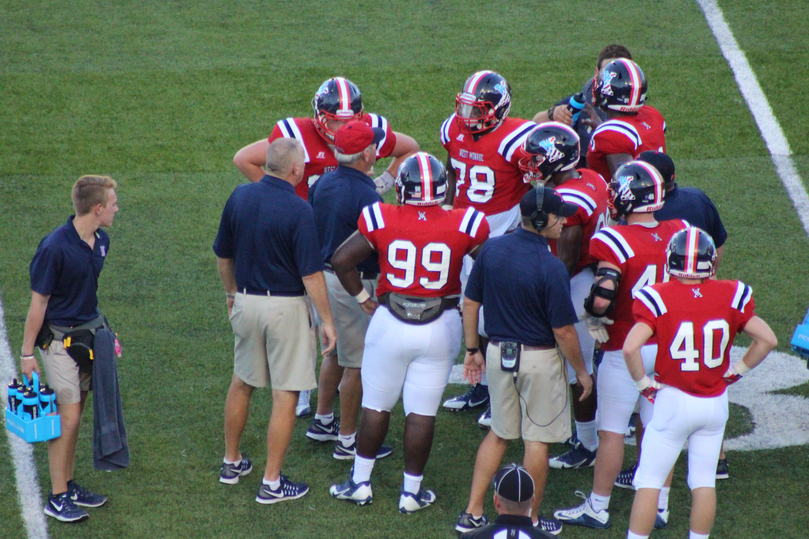 West Monroe High School alum, Slade Bolden, meets with Patriots at