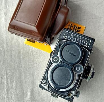Rollei Rolleiflex 3.5 & 2.8 with CLA, cameras for sale or Rollei Rolleiflex 3.5 & 2.8 with CLA, cameras for sale or