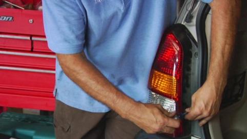 TAILLIGHT REPAIR SERVICES EDINBURG MISSION MCALLEN