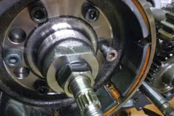 Flywheel Repair and Replacement Services and Cost | Mobile Auto Truck Repair Omaha