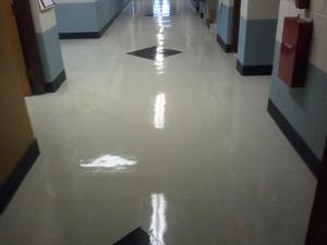 shiny vinyl floor after refinishing