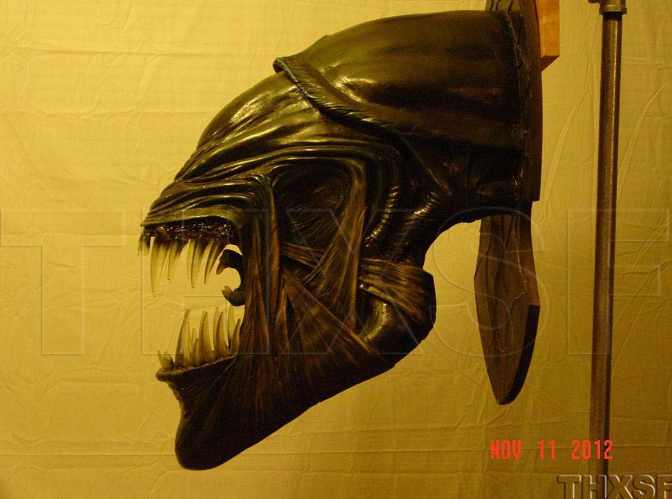 Bruce Hansing Life Size Queen Alien