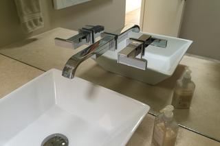 faucet replacement and installation
