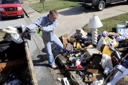 Best Foreclosure Cleanup Foreclosure Junk Removal and Cleanout Services and Cost in Lincoln NE | LNK Junk Removal