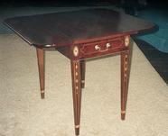 Hepplewhite Pembroke Table