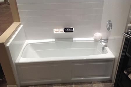 Affordable Bathtub Replacement Services And Cost In Las Vegas NV | McCarran Handyman Services