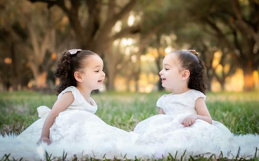 Christmas Card Mini Session: De Los Santos Family