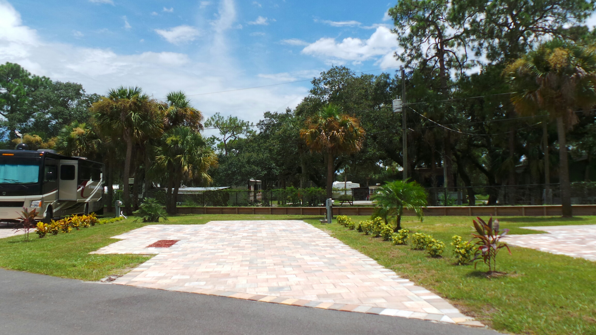 Photos Oak Grove RV Resort