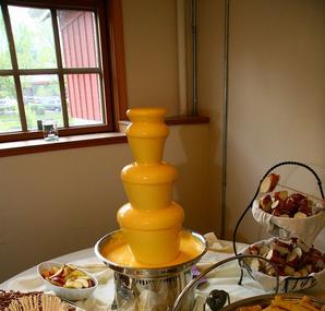 Nacho fountain