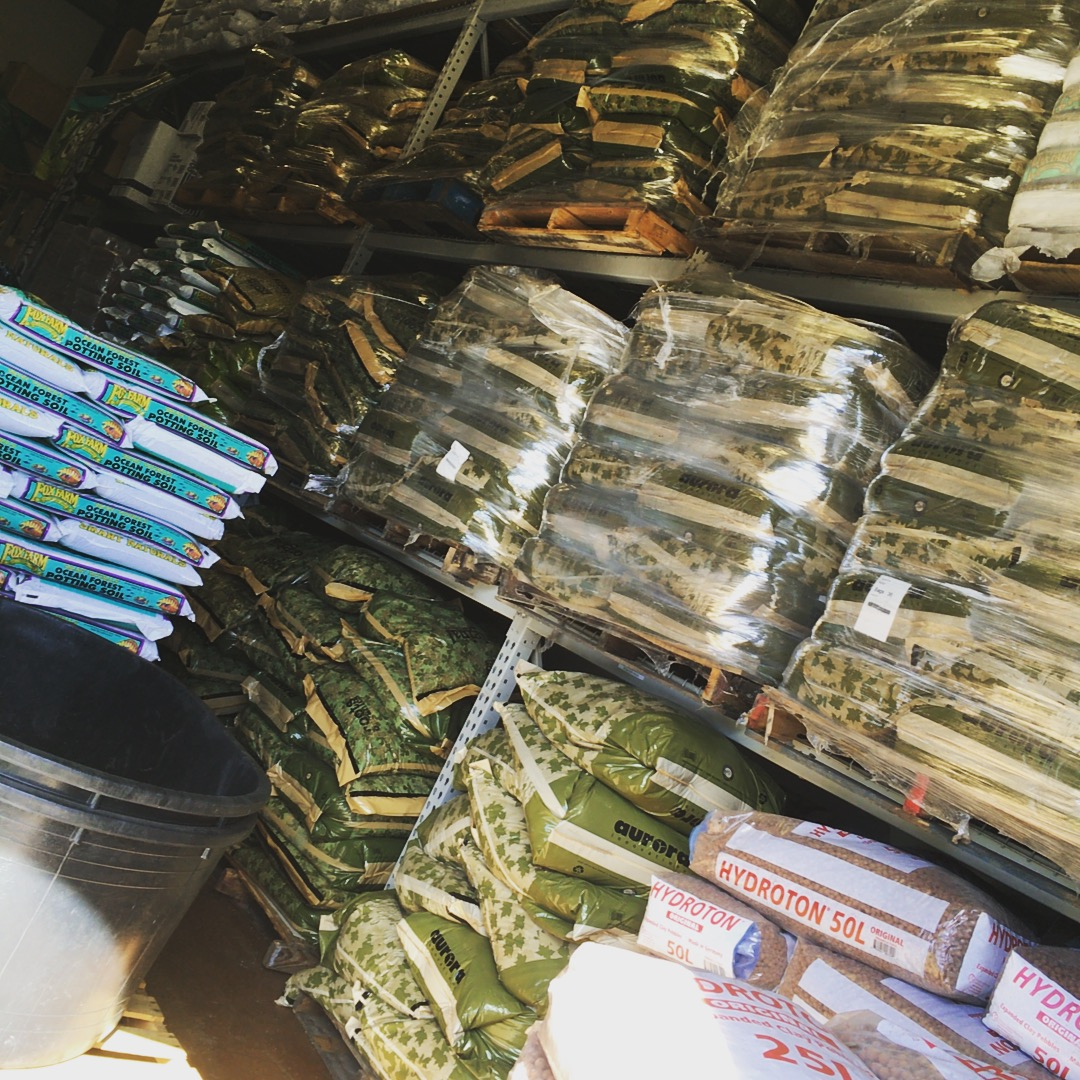 Garden Island Hydro - Landscaping in Lihue