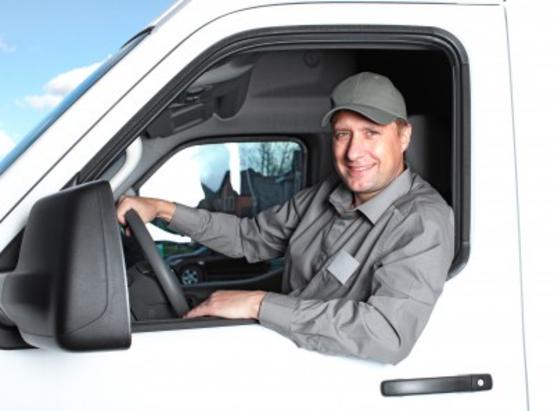 Car Driver Services and Cost in Omaha NE | Price Moving Hauling Omaha