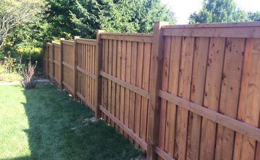 Excellent Wood Fence Contractor in Lincoln Nebraska | Lincoln Handyman Services