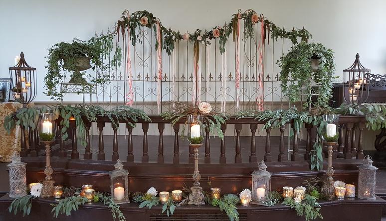 Pretty Ceremony Trellis Backdrop in Blush Tones MN