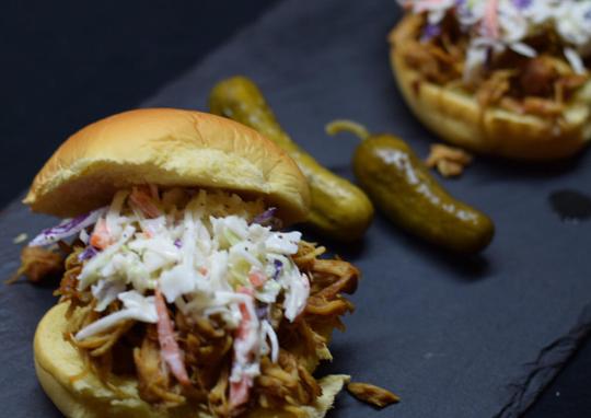 Carolina Style Pulled Chicken Bbq