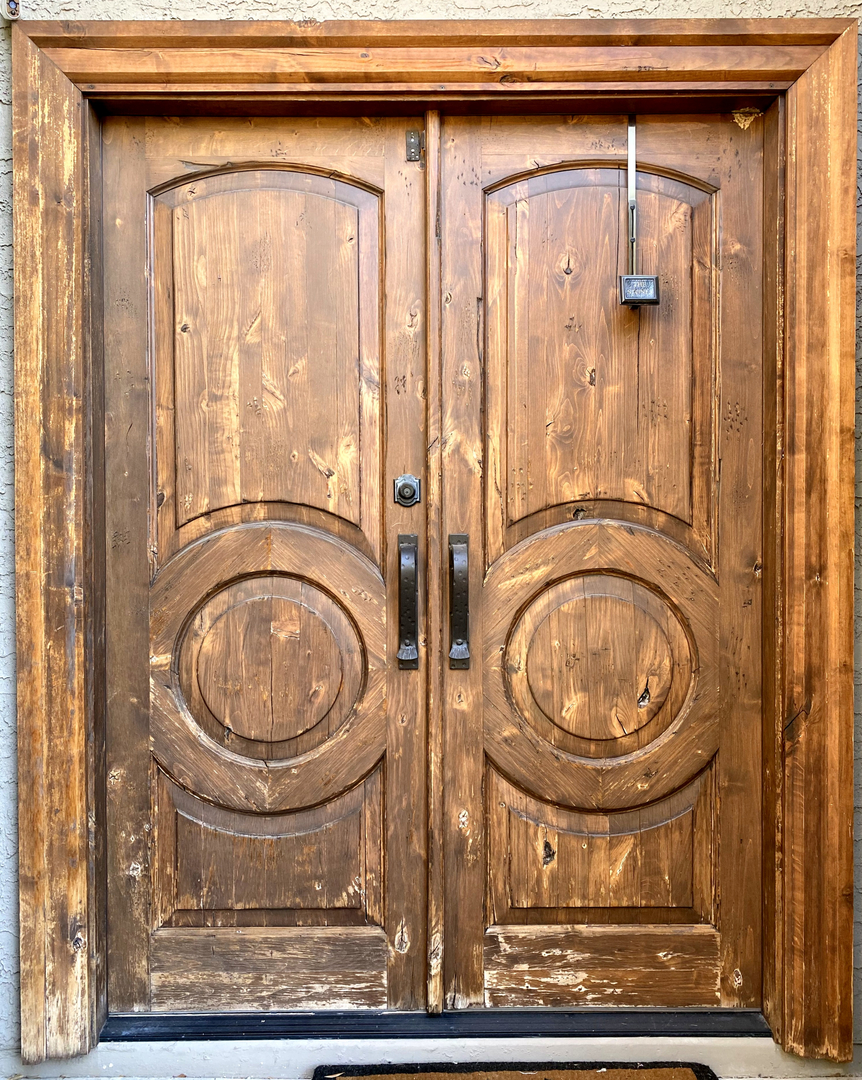 Southwest Door Refinishing